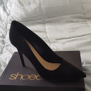 Shoe Dazzle Black Pointed-Toe Stiletto Pumps